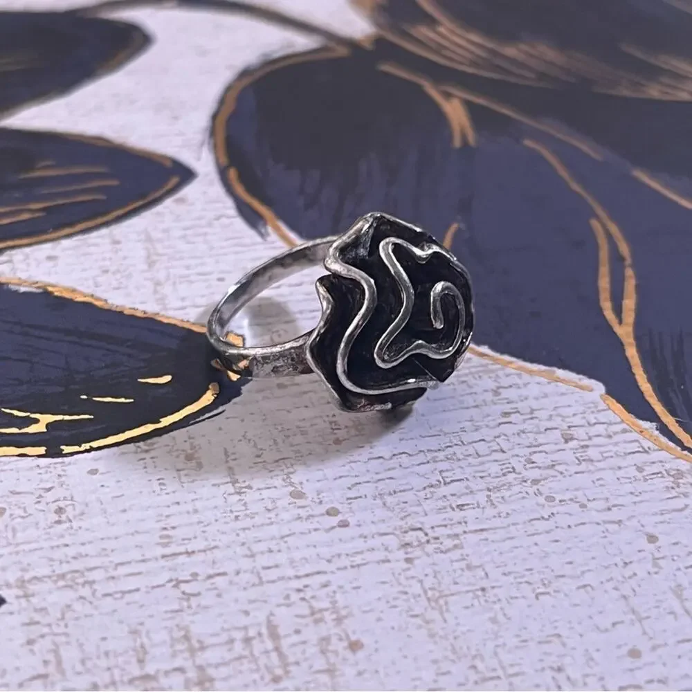 Vintage 925 Sterling Silver Abstract Rose Unique Floral Design Ring